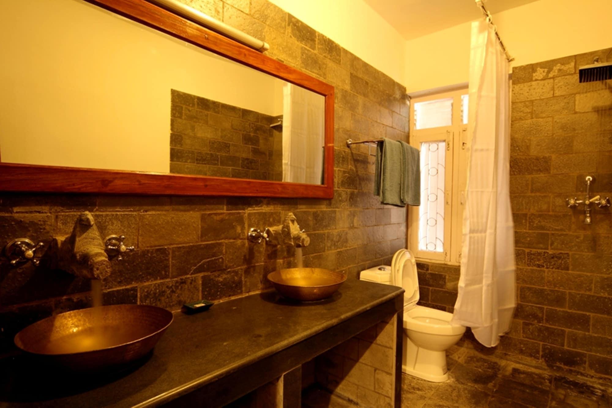 Hotel Thorong Peak Kathmandu Ngoại thất bức ảnh