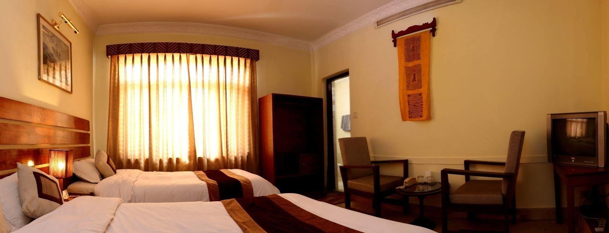 Hotel Thorong Peak Kathmandu Ngoại thất bức ảnh